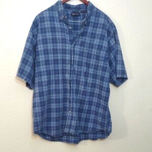 PRE OWNED FADED GLORY COLOR  BLUE PLAID SHORT SLEEVE SIZE XL WITH POCKET